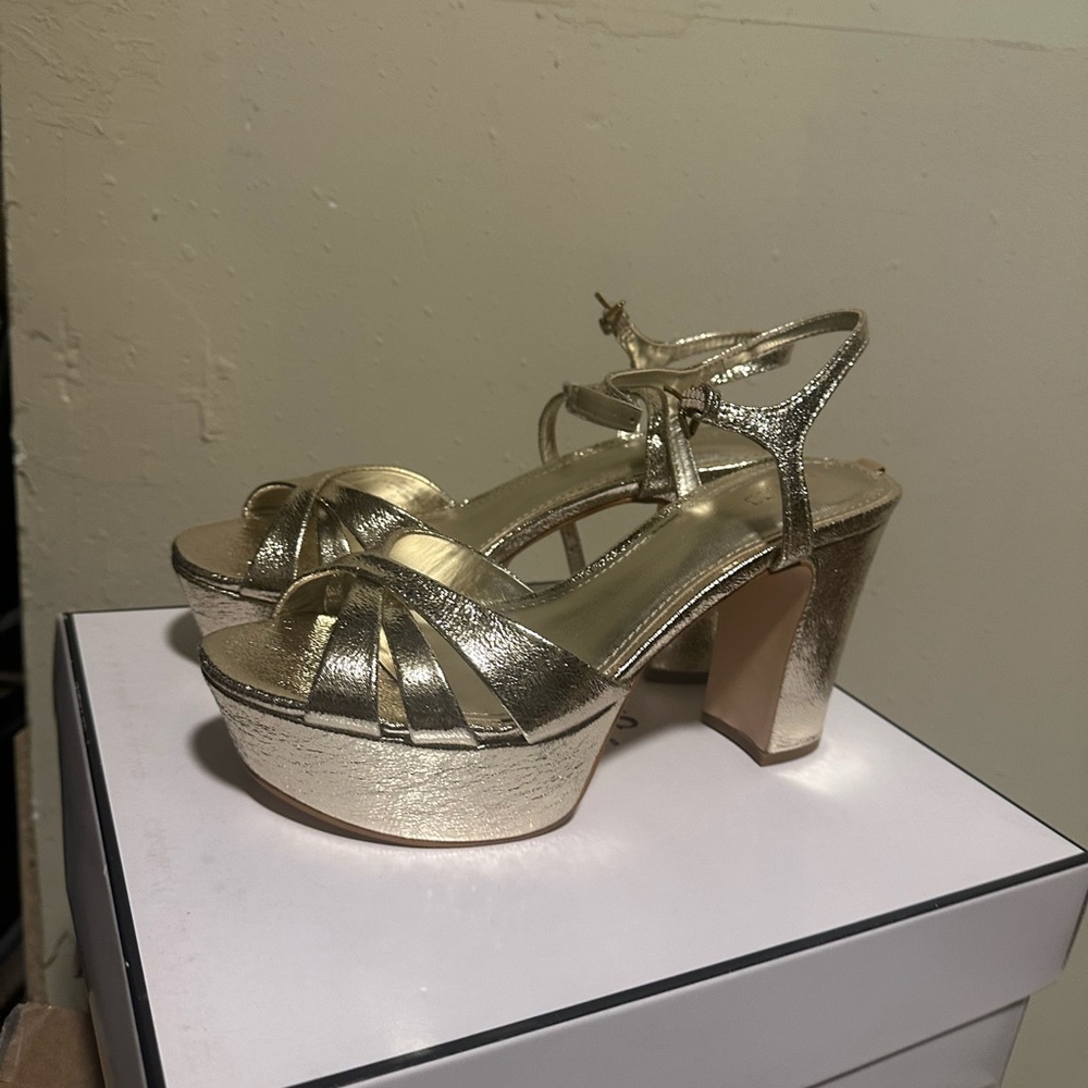Elegant Gold Platform Heels